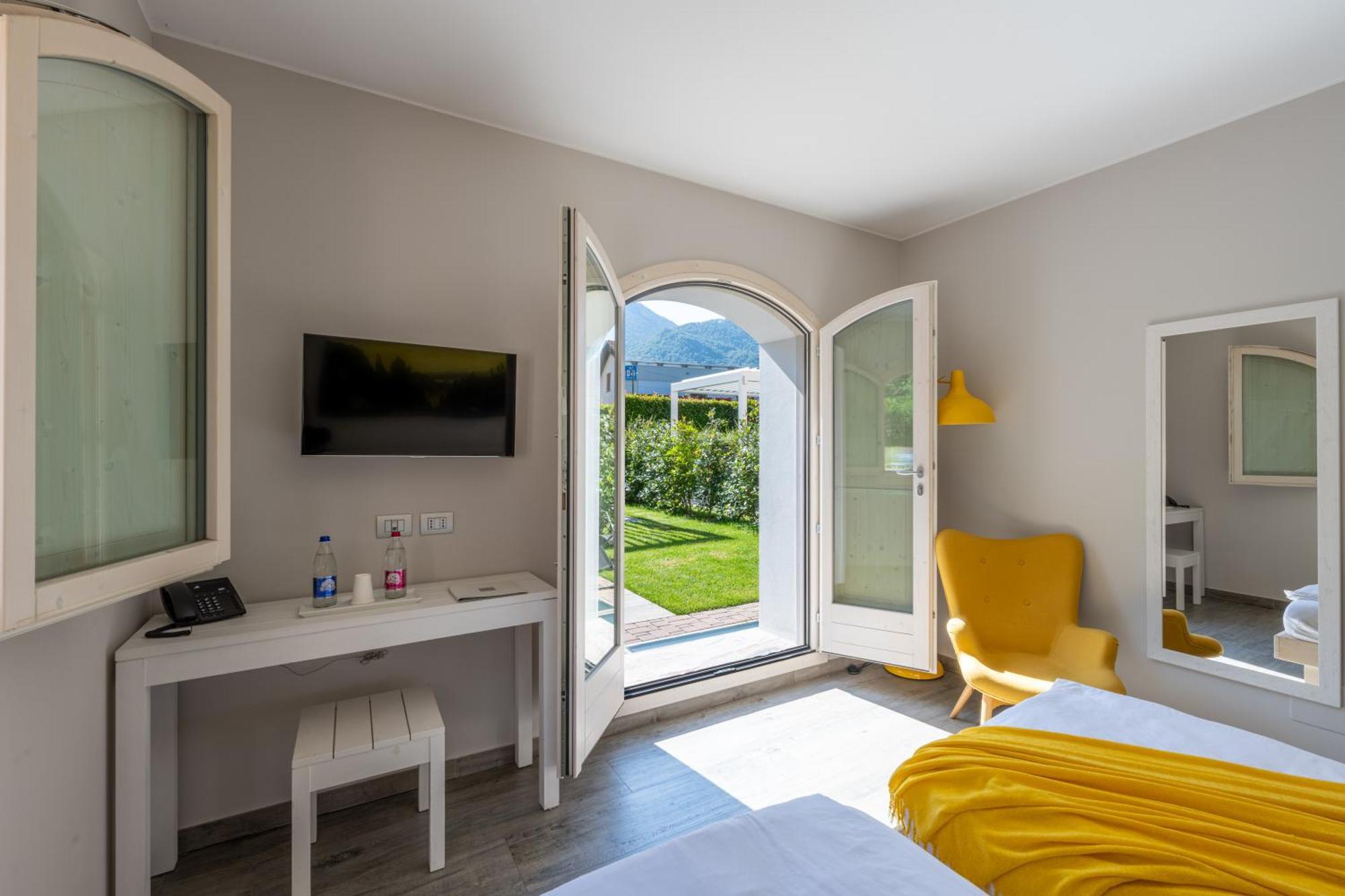 Bianco Hotel Primaluna Exteriér fotografie